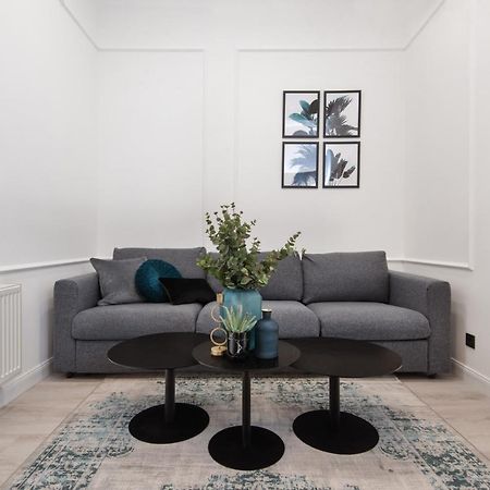 Hollo 3 Bedroom Downtown Apartment Budapest Luaran gambar