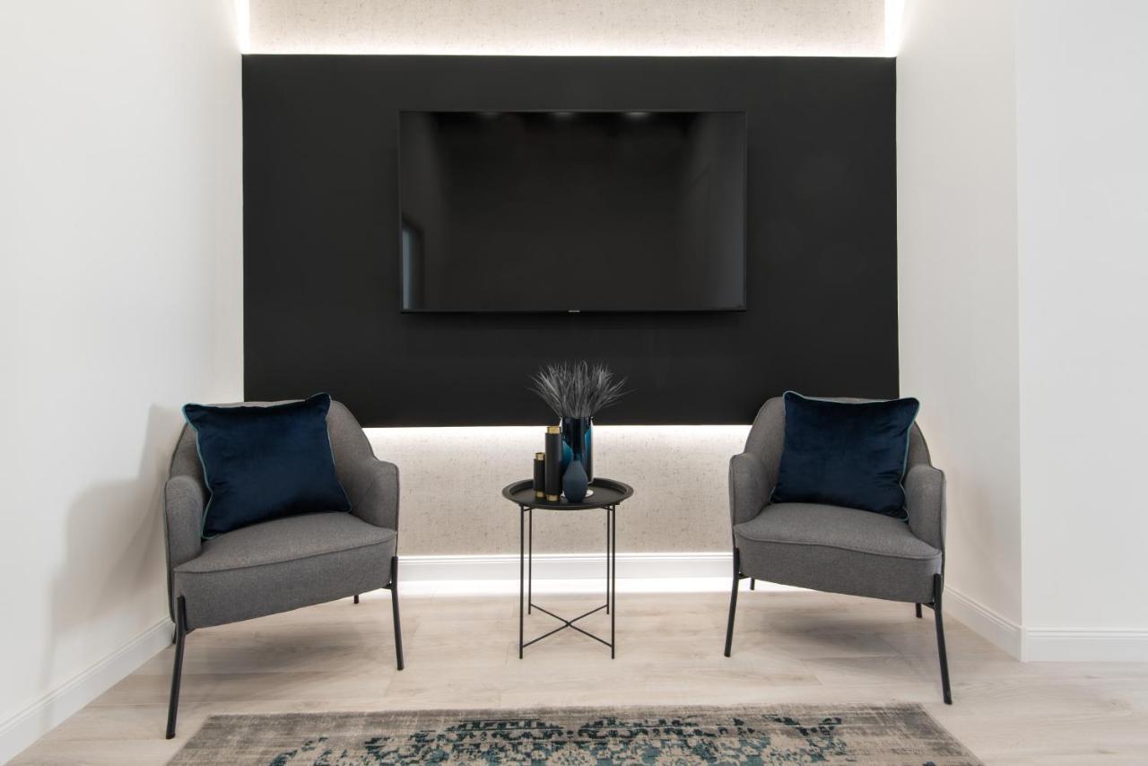 Hollo 3 Bedroom Downtown Apartment Budapest Luaran gambar