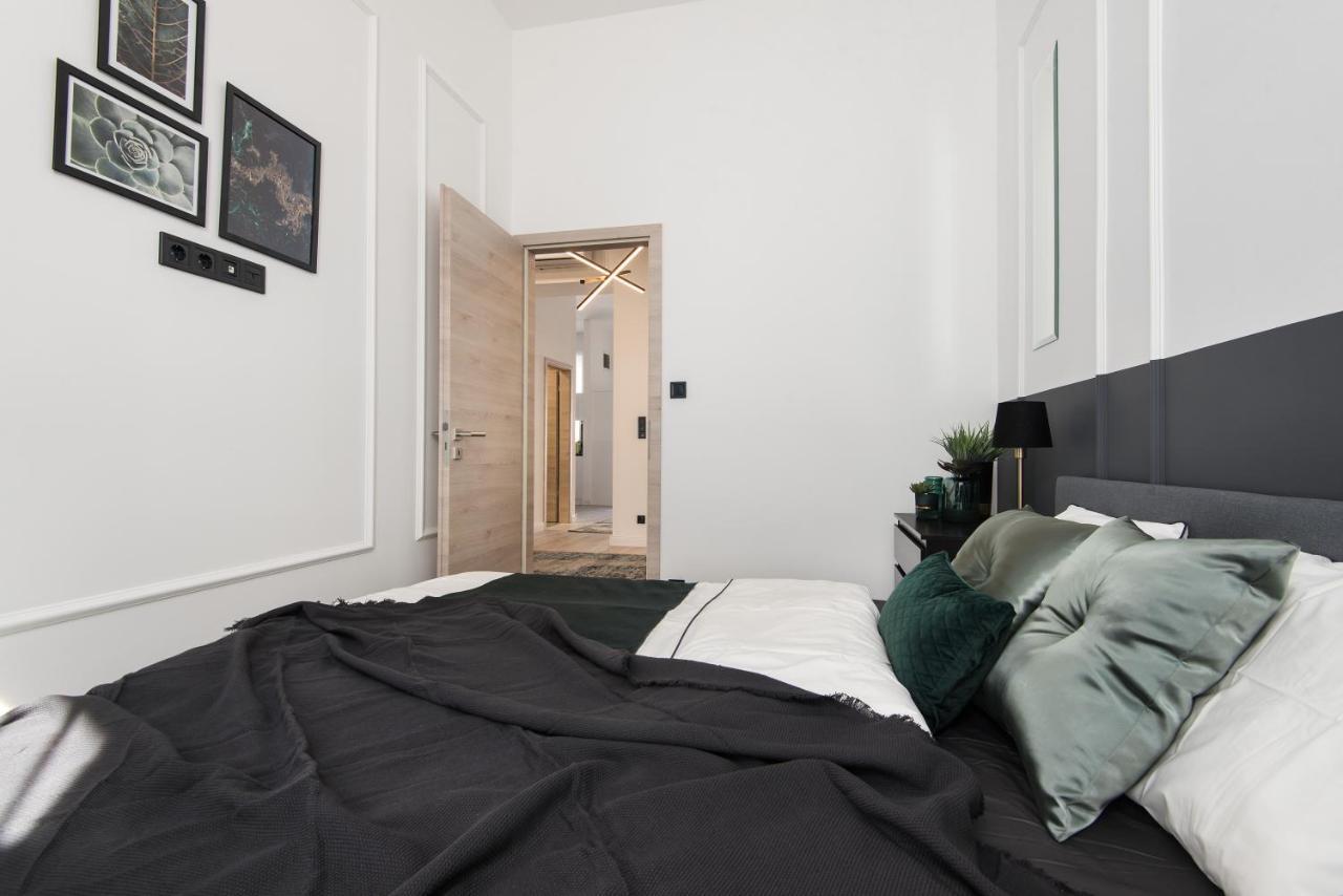 Hollo 3 Bedroom Downtown Apartment Budapest Luaran gambar