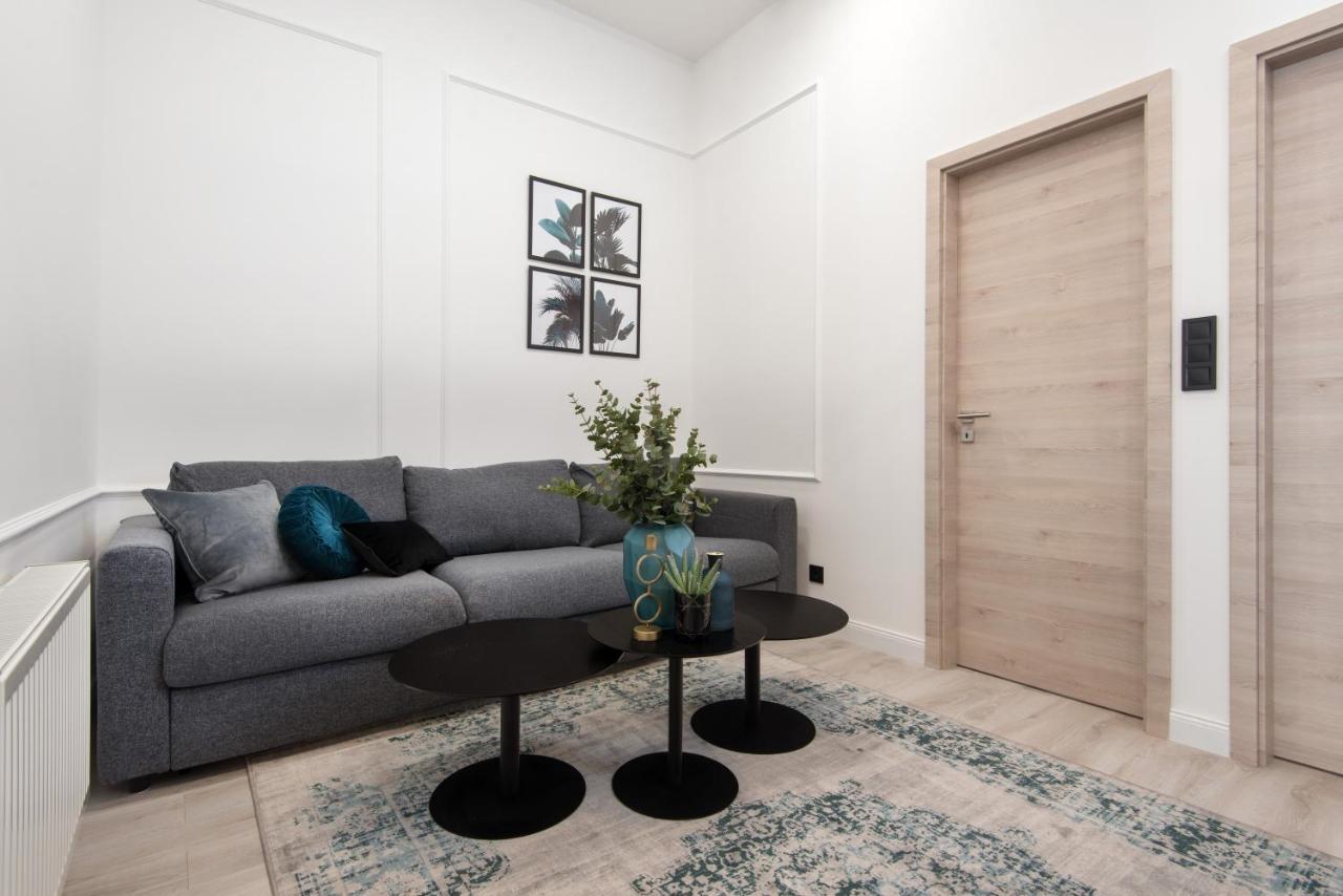 Hollo 3 Bedroom Downtown Apartment Budapest Luaran gambar